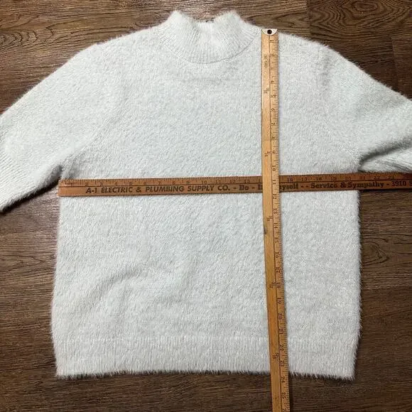 MARLED Short Sleeve Mock Neck Eyelash Sweater Pale Baby Blue Size XL - Picture 2 of 7